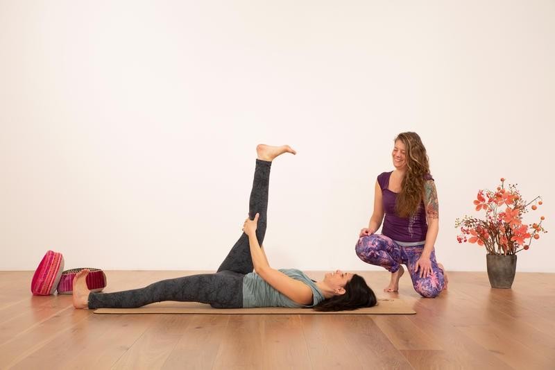 How Private Yoga Sessions Can Treat Physical Trauma