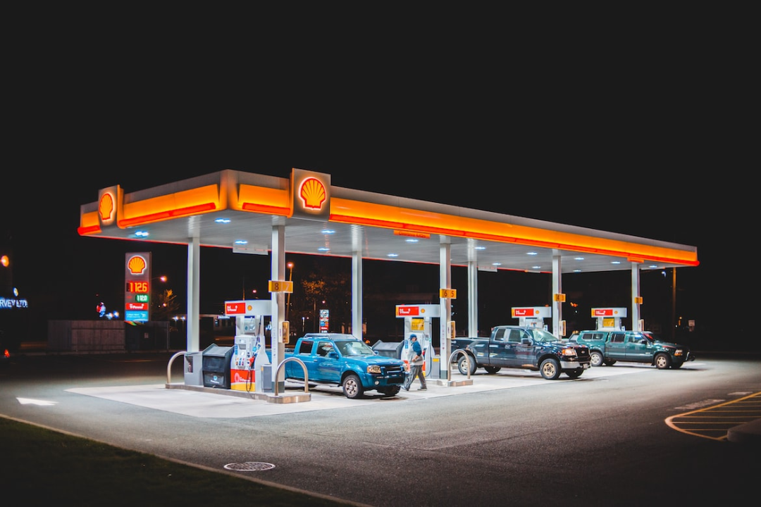 Petrol Station Oil Pump Guide: Definition, Working Principle, and Motor Solution