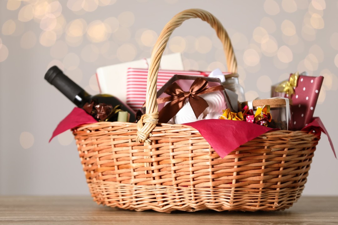 21 Winning Raffle Basket Ideas to Maximize Donor Giving