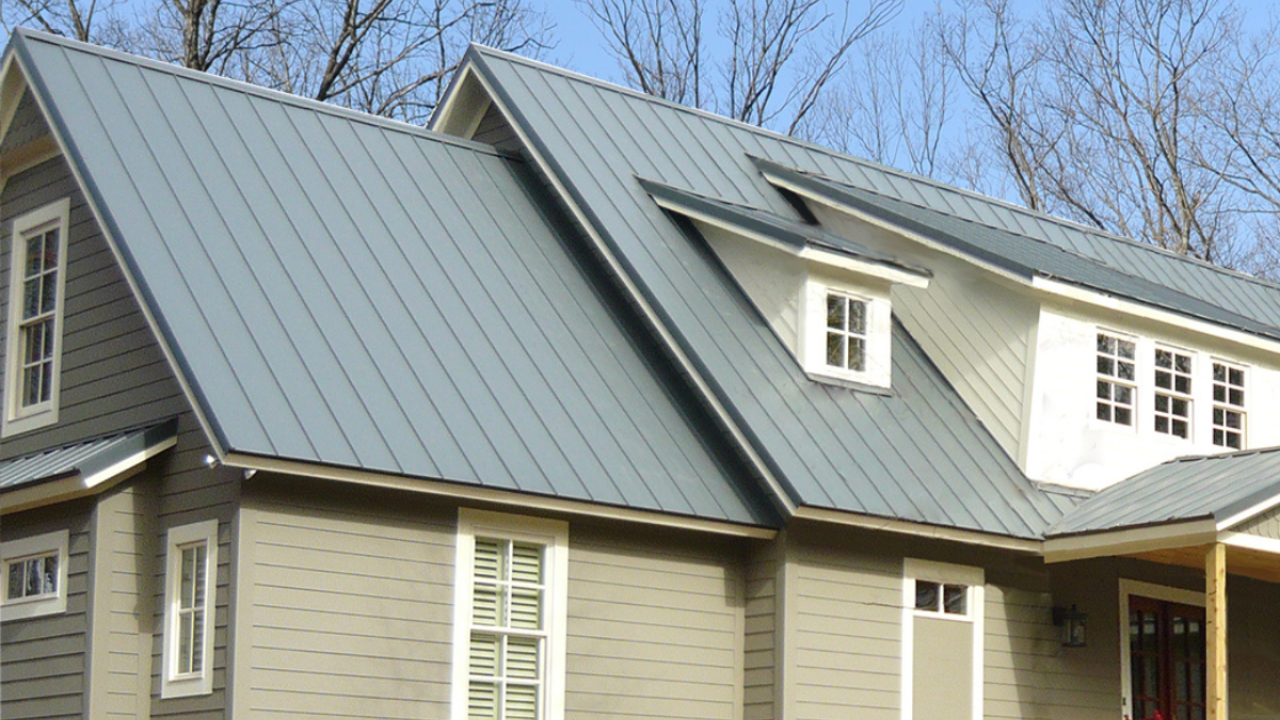 ADVANTAGES OF STANDING SEAM METAL ROOFING