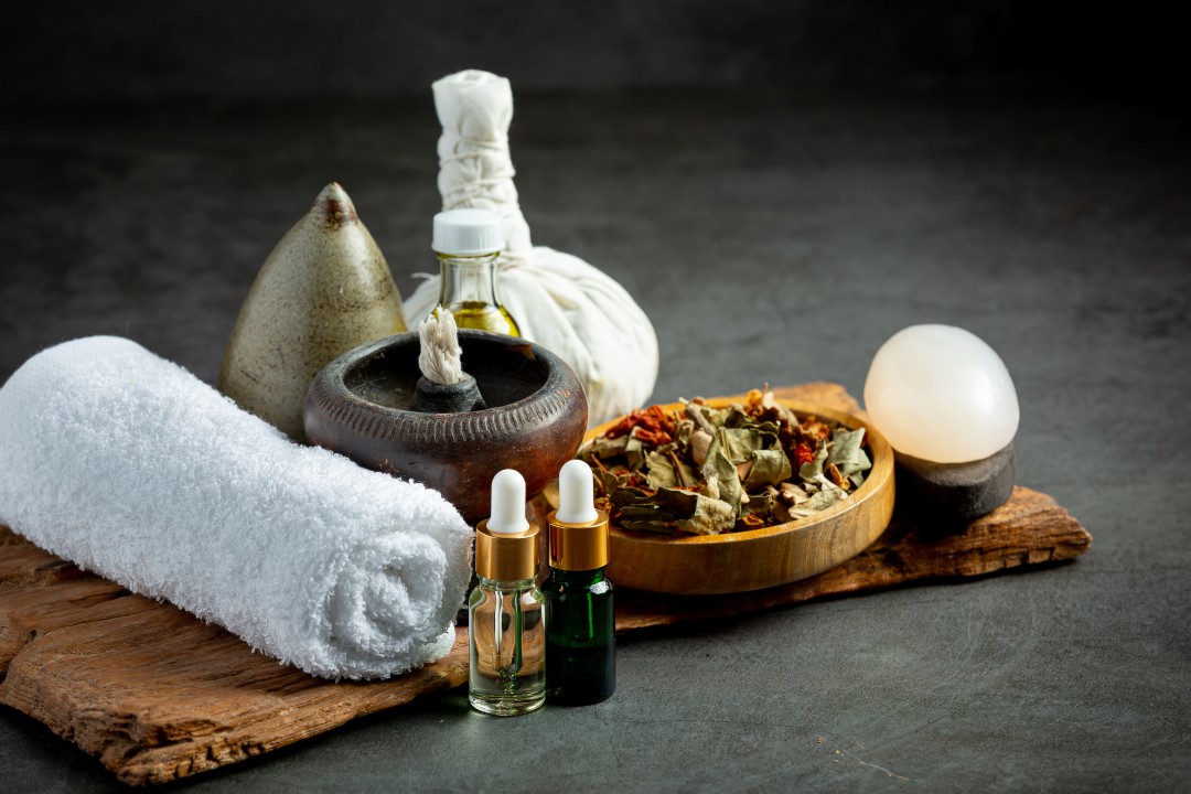 Aromatherapy Massage: Benefits and Why You Should Try It
