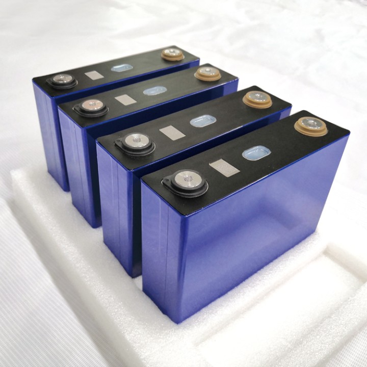 Title: Understanding the Advantages and Disadvantages of LiFePO4 Batteries:  Applications