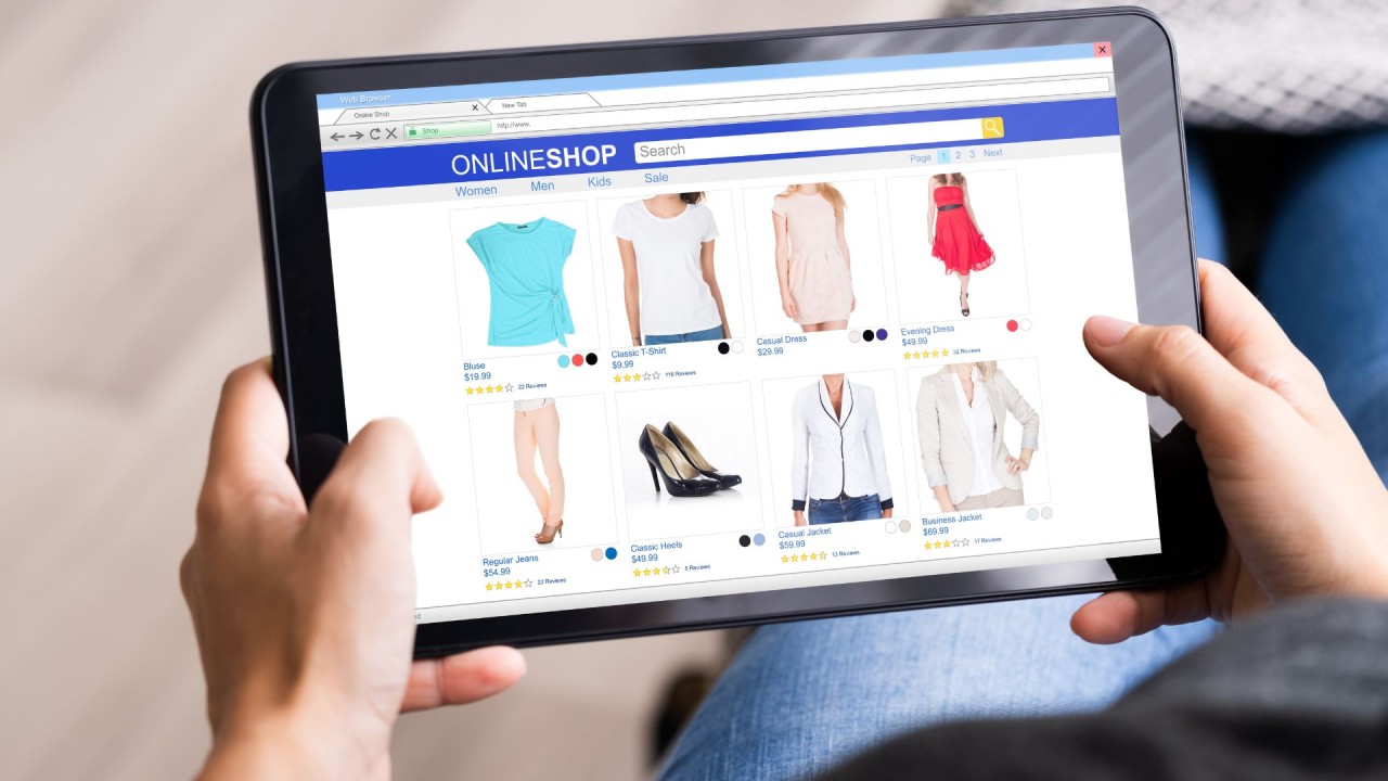Best Online Clothing Stores for Women in 2024