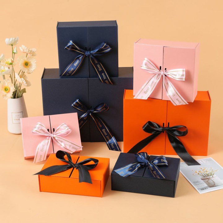 The Benefits of Cardboard Gift Boxes