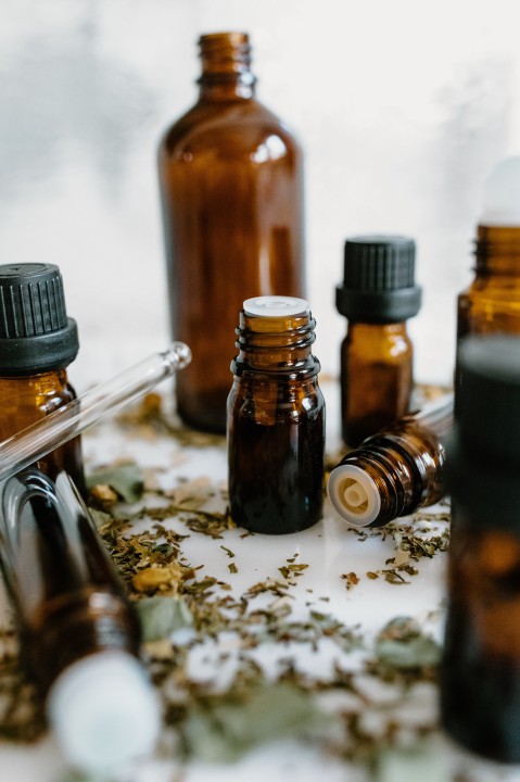 Essential Oil and Fragrance Oil : The differences.