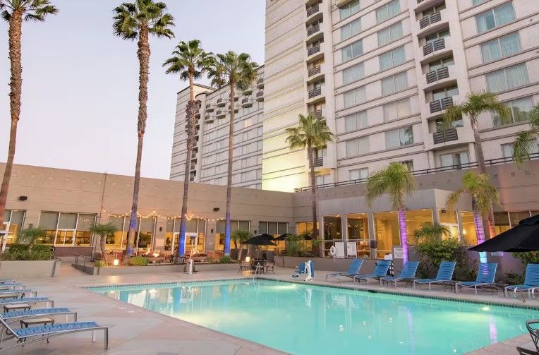 Maria Mucio on LinkedIn: #accountinganalyst #entrylevel #hiltonhotels # Maria Mucio on LinkedIn: #accountinganalyst #entrylevel #hiltonhotels #