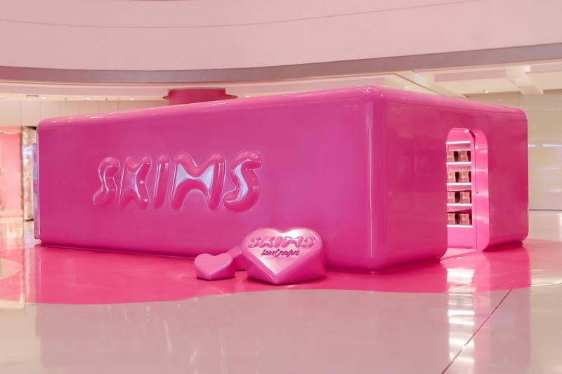 Tim Nash on LinkedIn: Skims Valentine's Day Series Pop-Up Store, Lane  Crawford Chengdu IFS China.