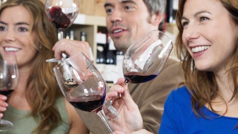 Frederic Chouquet-Stringer sur LinkedIn : Le vin désalcoolisé séduit de  plus en plus de consommateurs et de…