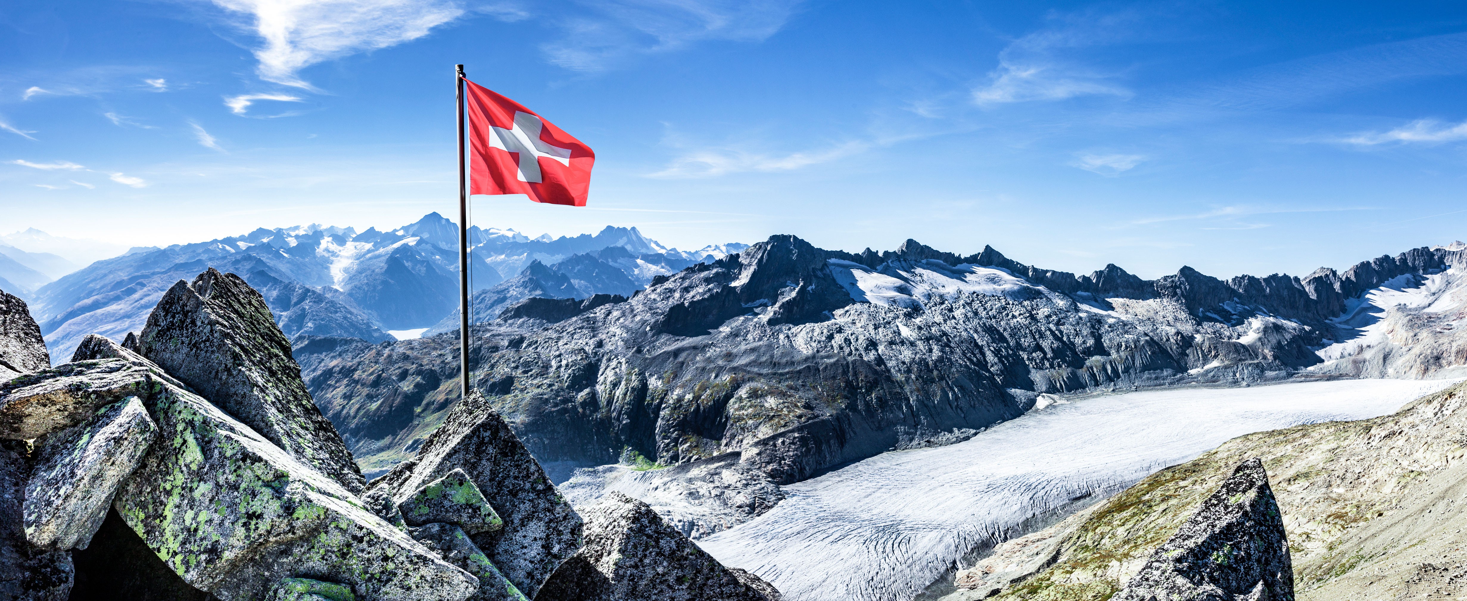 Swiss Banking LinkedIn Swiss Banking LinkedIn