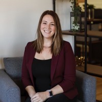 Danielle LaBar headshot