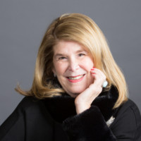 Hannah Williams headshot