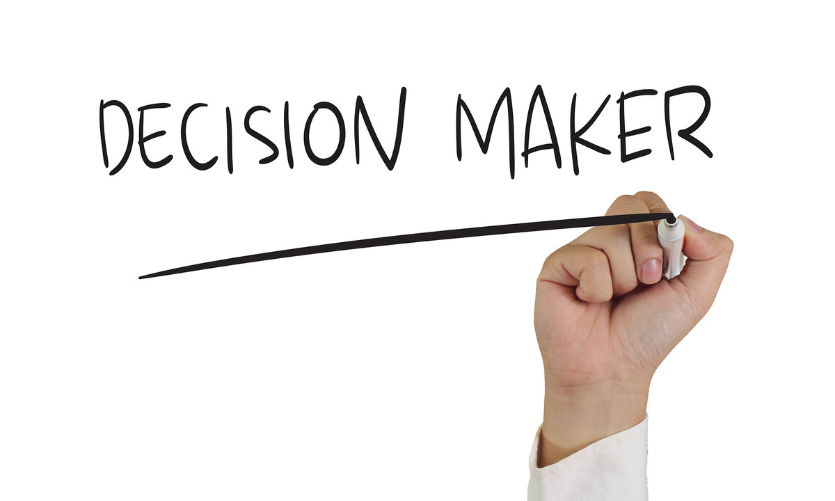 Decision Maker Decision Maker
