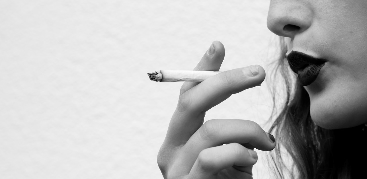 why do recovering addicts smoke cigarettes Nicotine Addiction Treatment Smoking slows recovery from drug