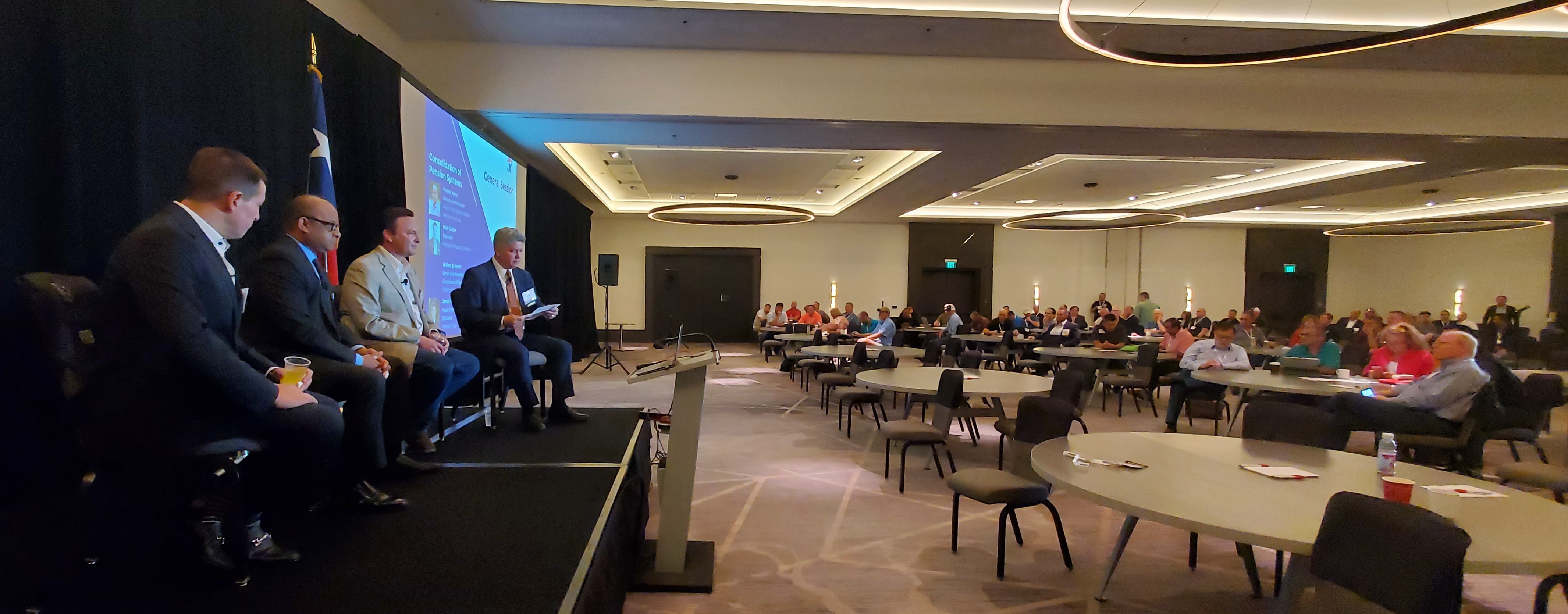 Bucking the Trend: Employers Committed to Their DB Benefits TEXAS Bucking the Trend: Employers Committed to Their DB Benefits TEXAS