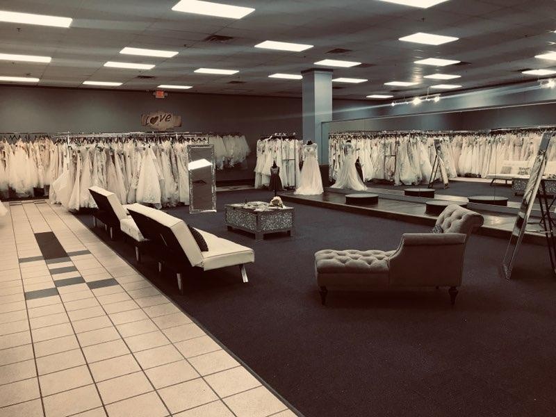bridal by viper prom wedding dress shop in michigan Dresses Sherri Hill has dresses with every silhouette from straights and mermaids Prom | Bridal by Viper