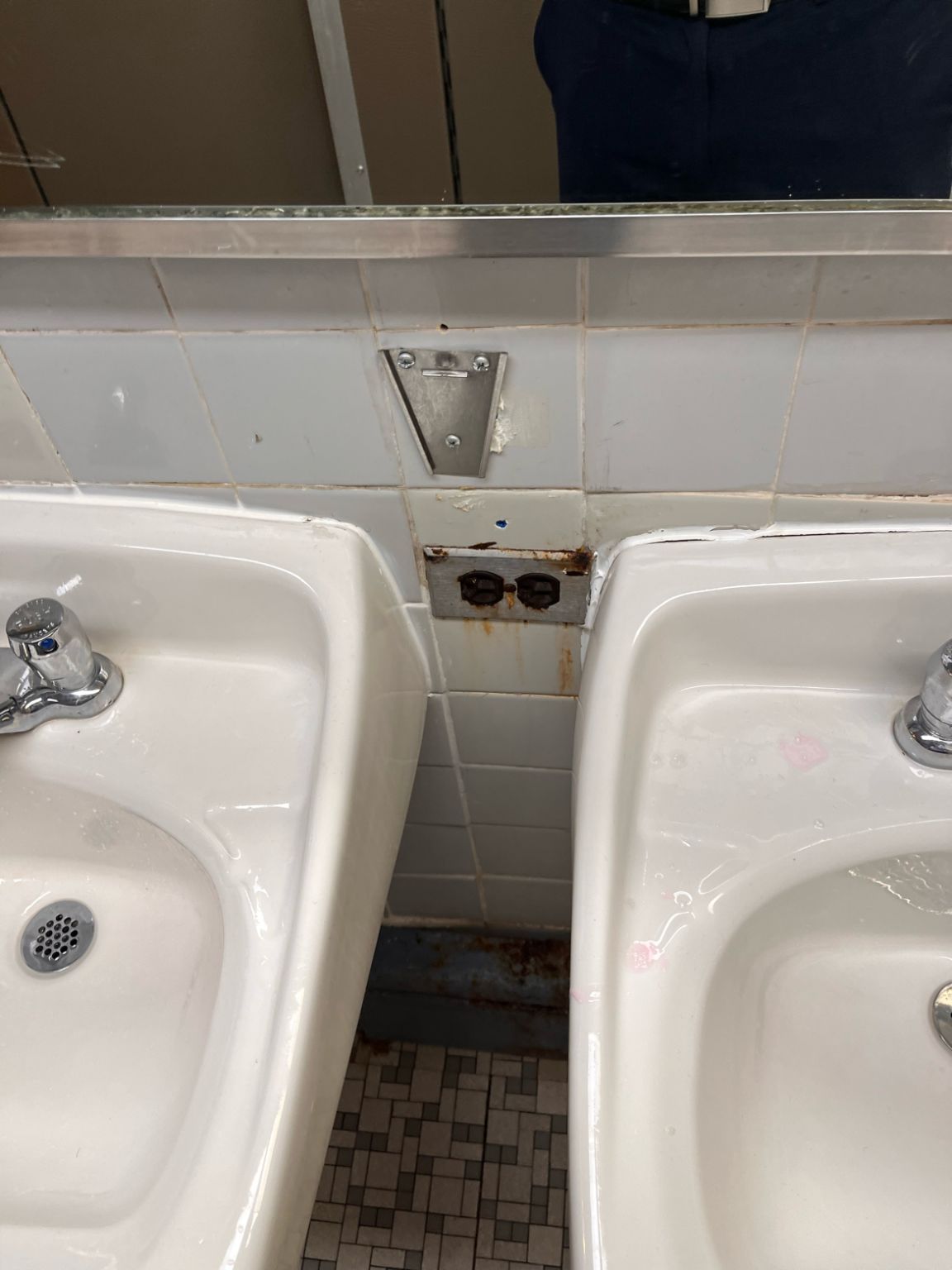 Leon Manoucheri on LinkedIn: Interesting that in Brooklyn s landlord Leon Manoucheri on LinkedIn: Interesting that in Brooklyn s landlord