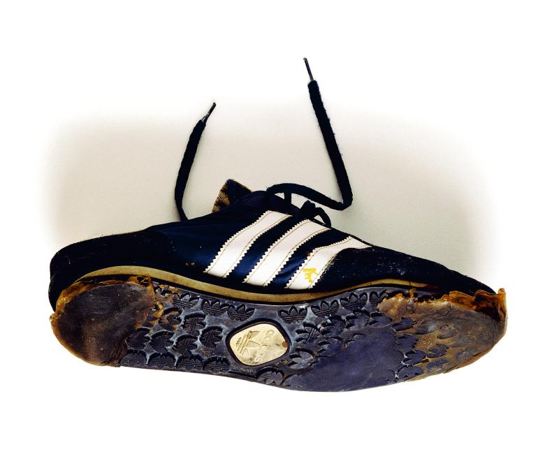 adidas gazelle silver green womens Terry Fox 25th Anniversary Adidas Orion Shoes 1980 Marathon Of Hope Si – Glory Days Collectibles main image 1