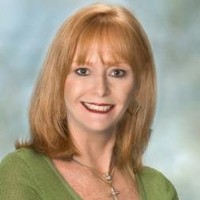 Melinda Dugan headshot