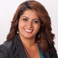 Gina Gor headshot