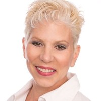 Stirling Ambrose headshot