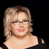Tammy Jeffers headshot
