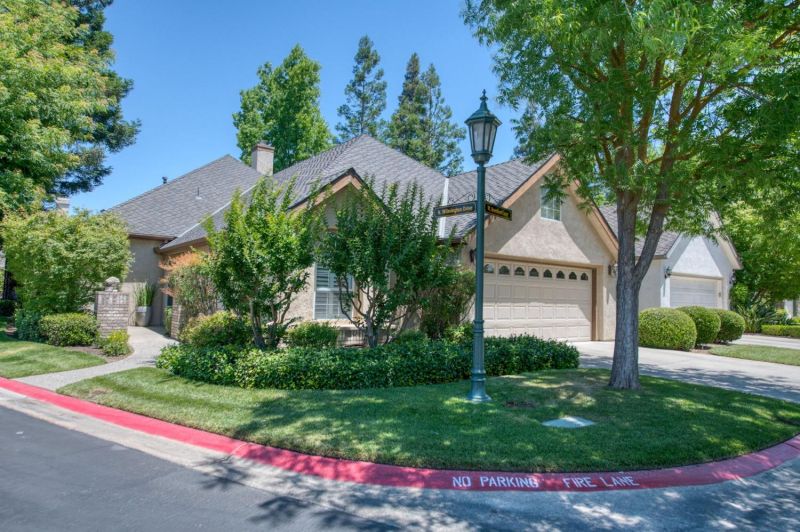 Emily Hutchings Jordan on LinkedIn: 2826 W Brentford Court Fresno CA 93711 Emily Hutchings Jordan on LinkedIn: 2826 W Brentford Court Fresno CA 93711