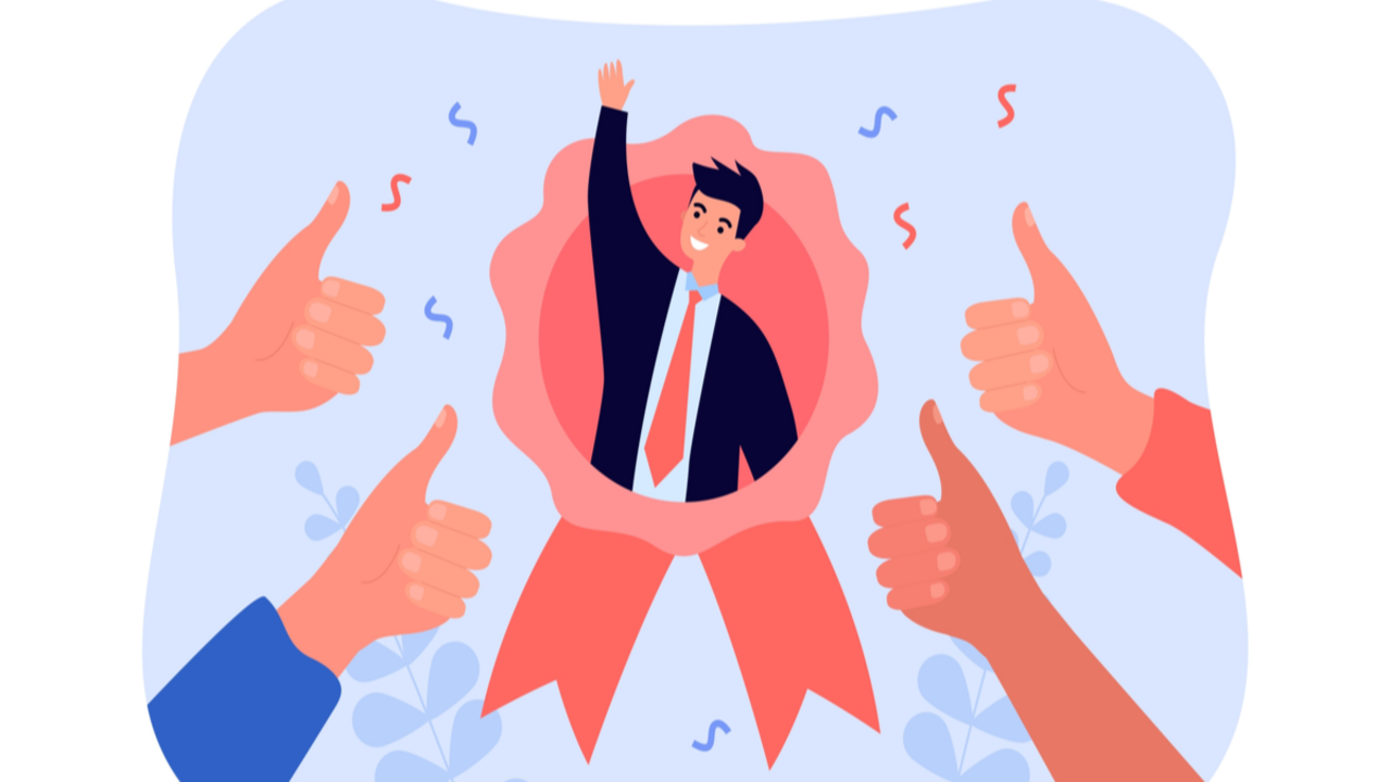 7 Tips To Become An Outstanding Employee 7 Tips To Become An Outstanding Employee