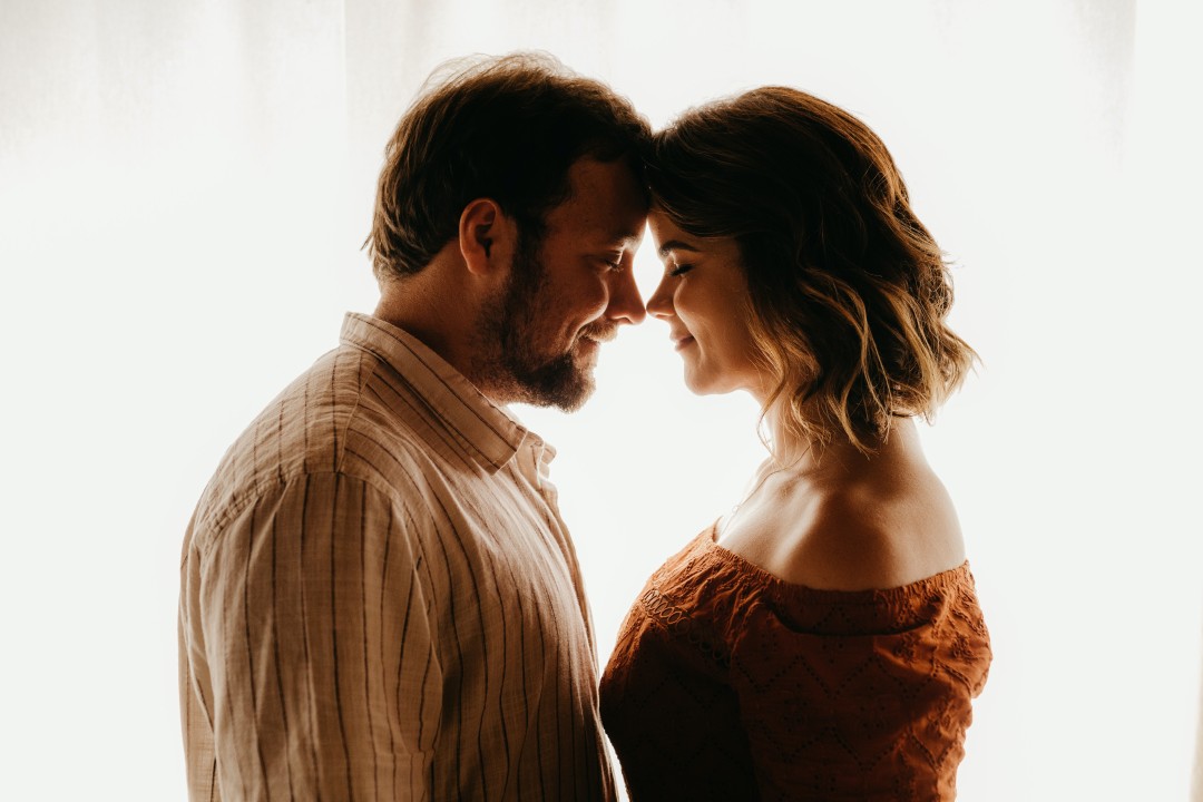 The Art of Intimacy: Nurturing Emotional Closeness in Your Relationship