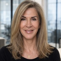 Michele Smith headshot