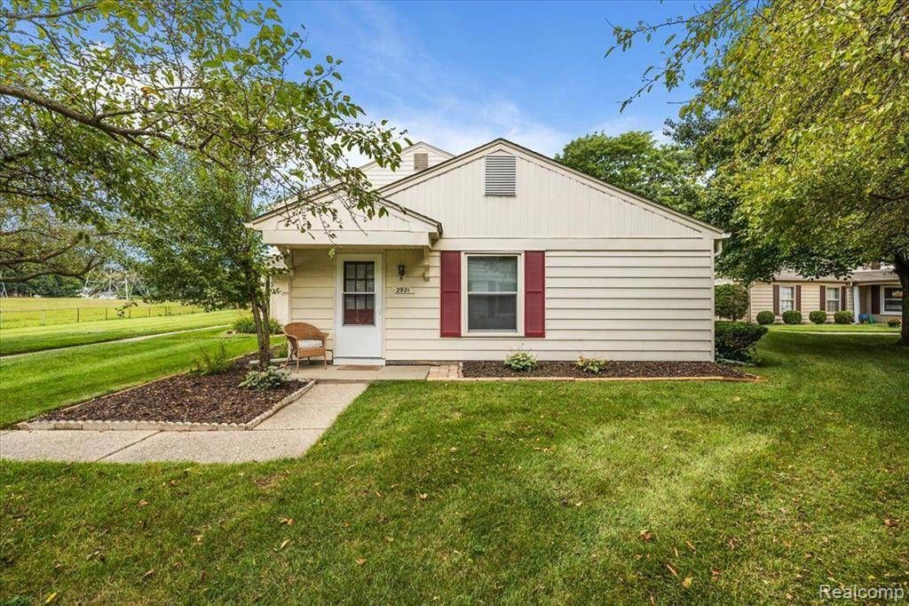 James Gillen on LinkedIn: 2921 ROCKFORD Court Lake Orion MI 48360 James Gillen on LinkedIn: 2921 ROCKFORD Court Lake Orion MI 48360