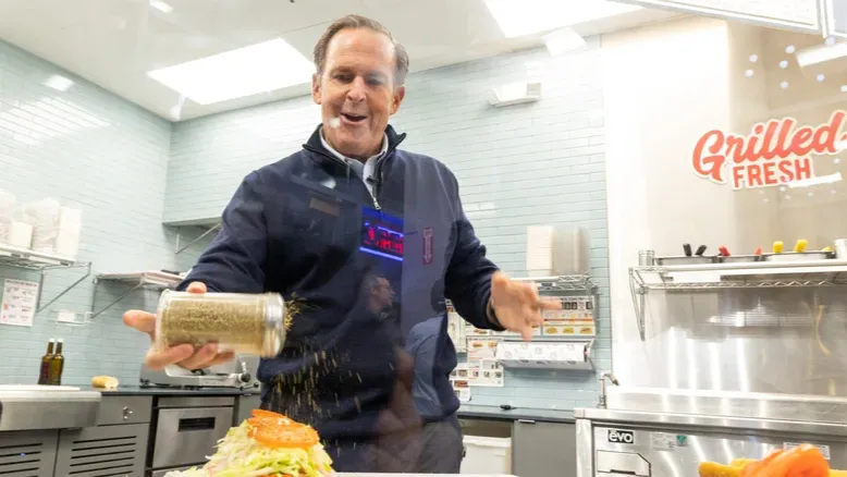 jersey mike's dressing Chipotle Mayo : r/jerseymikes How Jersey Mike's Went From