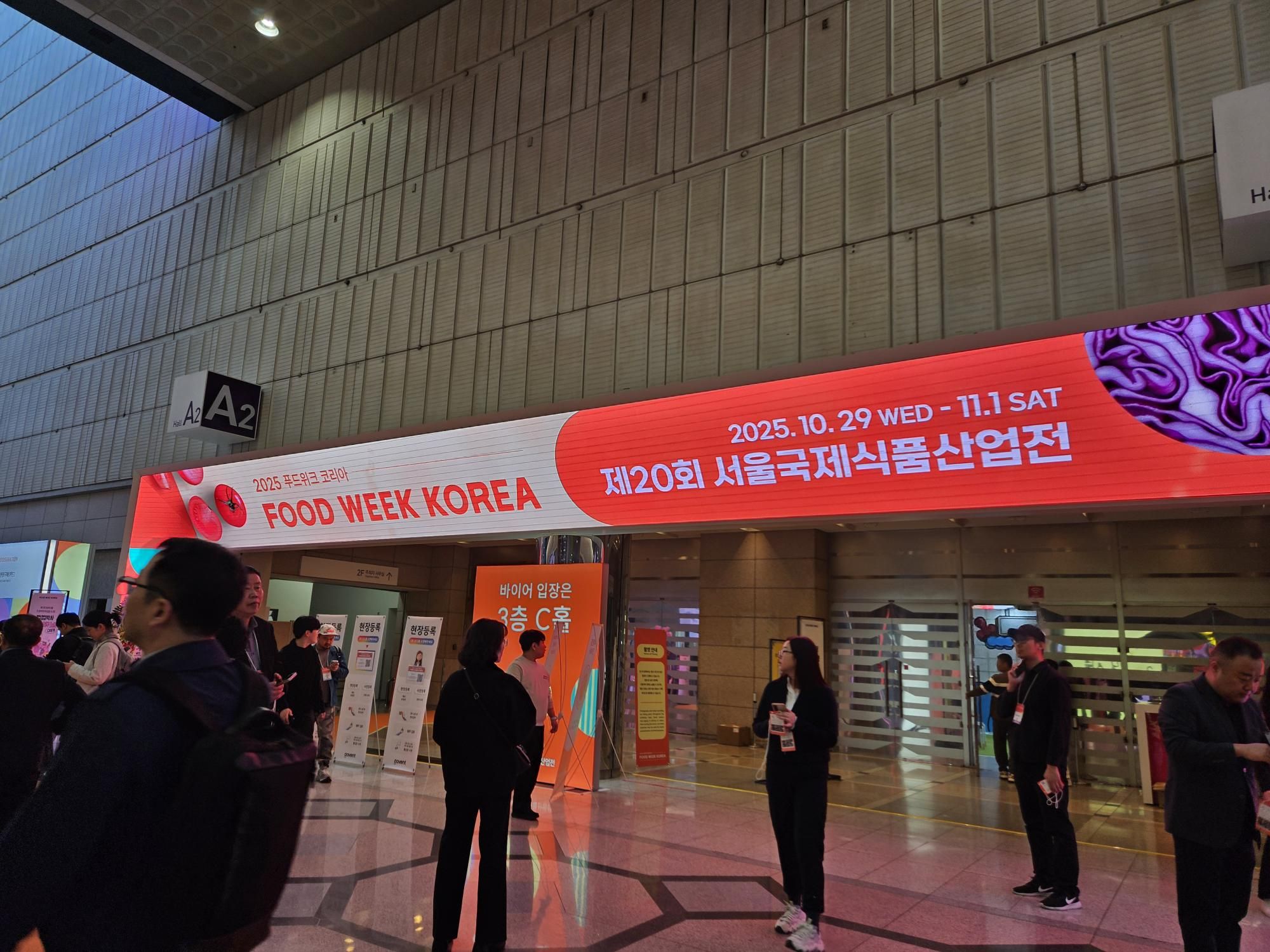 이미지에 alt 속성이 없음