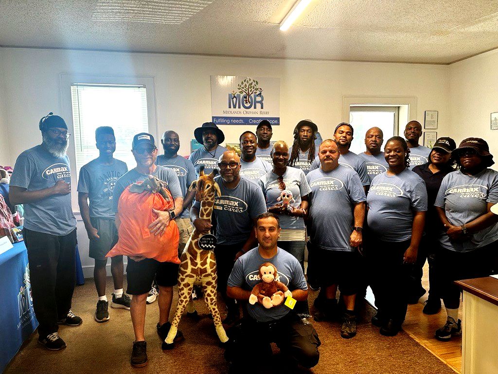 Troy Ivery on LinkedIn: #carmaxcares #volunteerwork #communityservice Troy Ivery on LinkedIn: #carmaxcares #volunteerwork #communityservice