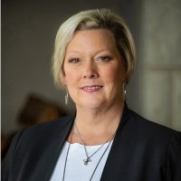 Edie West headshot