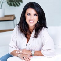 Christi Cooke headshot