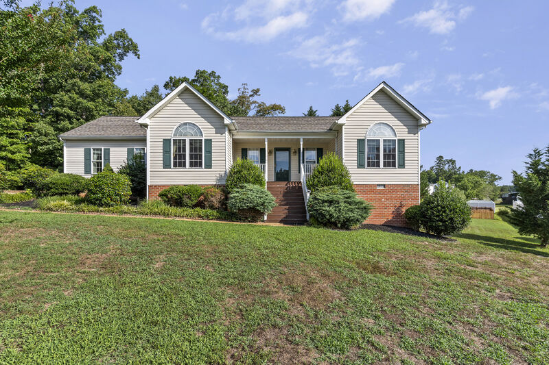 Small Associates Real Estate on LinkedIn: 🚩NEW LISTING 🚩 11908 Misty Small Associates Real Estate on LinkedIn: 🚩NEW LISTING 🚩 11908 Misty