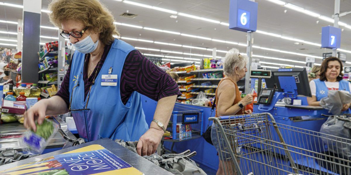 America s working class barely scrapes by An outdated image of them America s working class barely scrapes by An outdated image of them