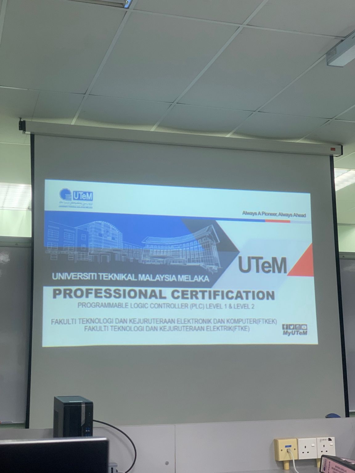 Syazwan Samsol on LinkedIn: Certification in Programmable Logic Syazwan Samsol on LinkedIn: Certification in Programmable Logic
