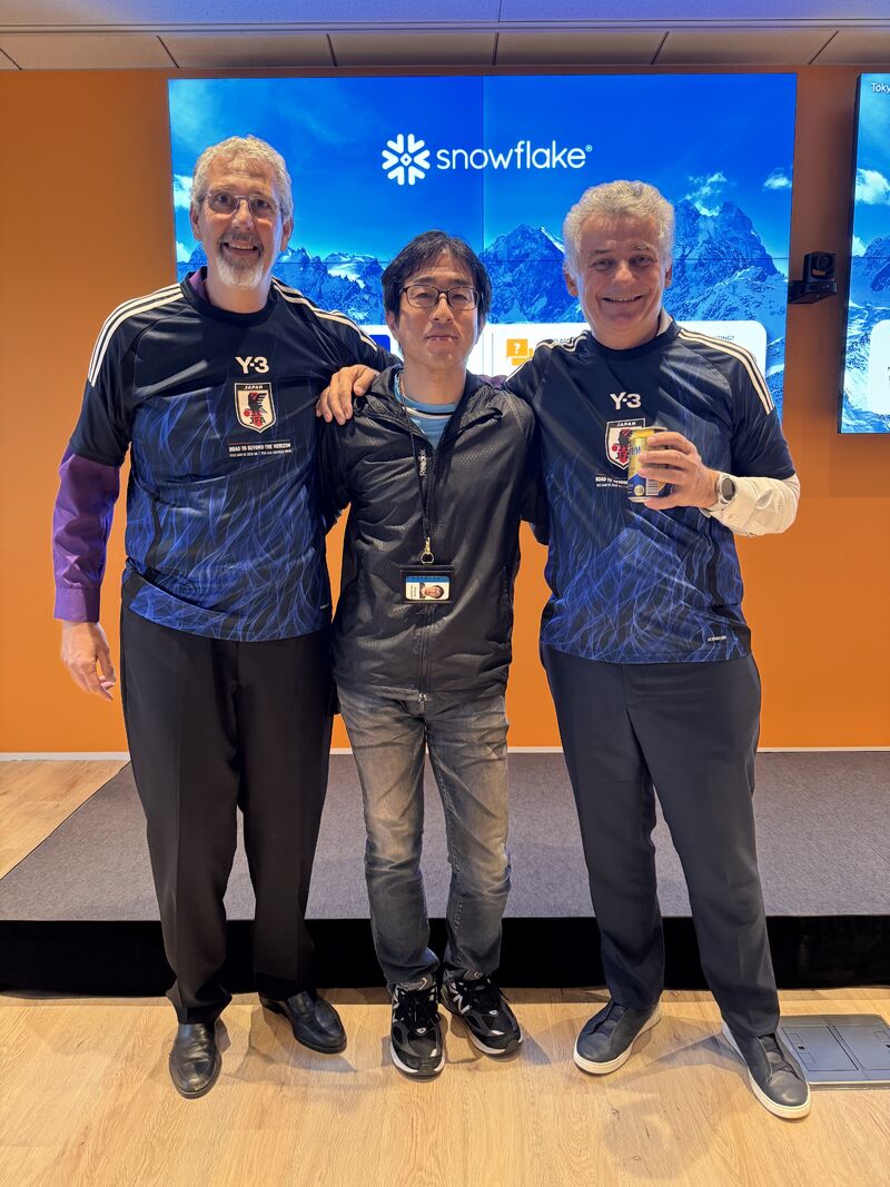 Yoichiro Takeshita - Amazon Web Services (AWS) | LinkedIn Yoichiro Takeshita - Amazon Web Services (AWS) | LinkedIn